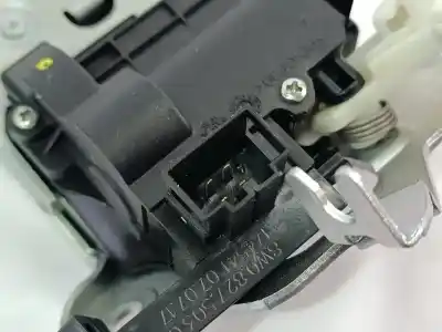 Автозапчасти б/у замок багажника/ворот за audi a4 b9 (8w2, 8wc) 1.4 tfsi ссылки oem iam 8w082750301s  