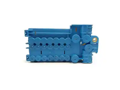 Second-hand car spare part fuse box unit for bmw x5 (e53) 3.0 d oem iam references 8387543  