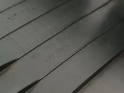 Автозапчастина б/у задні модинги для audi a4 b9 (8w2, 8wc) 1.4 tfsi посилання на oem iam 8w5863471b  