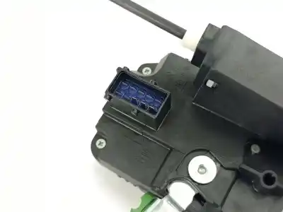 Peça sobressalente para automóvel em segunda mão fechadura da porta dianteira direita por opel combo z17dth referências oem iam gf13154792