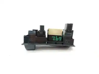 Second-hand car spare part headlights switch for toyota corolla (e11) 1.6 linea terra oem iam references 777665  