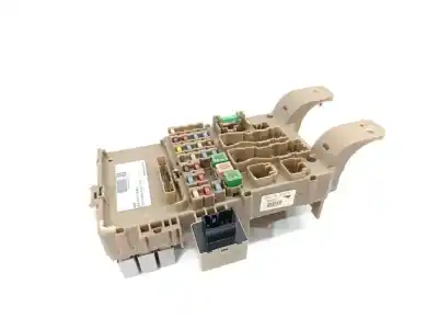 Second-hand car spare part fuse box unit for toyota corolla (e11) 1.6 linea terra oem iam references 819800  