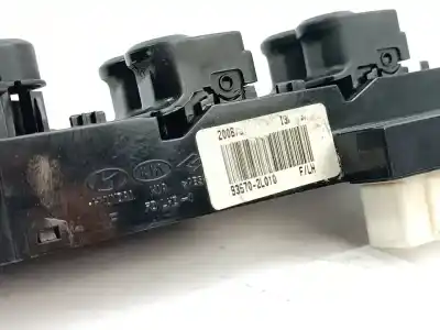 Peça sobressalente para automóvel em segunda mão botão / interruptor elevador vidro dianteiro esquerdo por hyundai i30 (fd) 1.6 crdi referências oem iam 935702l010  