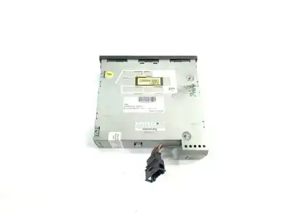 Автозапчасти б/у АУДИОСИСТЕМА / РАДИО CD за AUDI A4 B7 (8EC)  ссылки OEM IAM 8E0035111D  