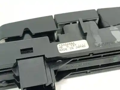 Pezzo di ricambio per auto di seconda mano interruttore per opel insignia 2.0 cdti riferimenti oem iam 13324594  