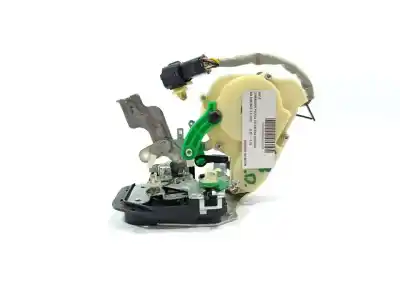 Second-hand car spare part front right door lock for kia sorento 2.5 crdi concept oem iam references a045777