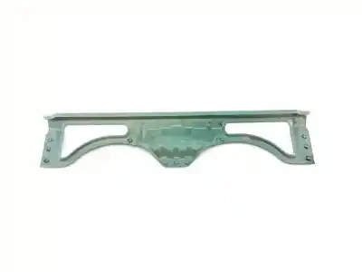 Peça sobressalente para automóvel em segunda mão reforço travessa superior por hyundai h1 2.5 crdi referências oem iam 641004a400