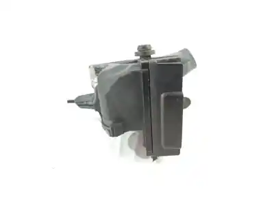 Second-hand car spare part air filter for renault megane ii sedán (lm0/1_) 1.5 dci (lm1e) oem iam references h8200176559