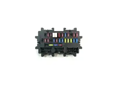Second-hand car spare part fuse box unit for renault koleos m9r832 oem iam references 252365026r  