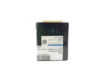 Pezzo di ricambio per auto di seconda mano MODULO ELETTRONICO per TOYOTA PRIUS (ZVW30)  Riferimenti OEM IAM 8716647010  
