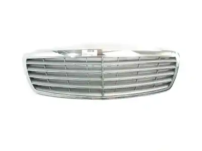 Second-hand car spare part FRONT GRILLE for MERCEDES-BENZ CLASE E  OEM IAM references A2118800383  