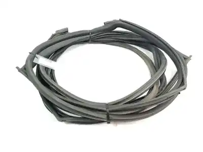 Pezzo di ricambio per auto di seconda mano Gomma Contorno Porta per MINI MINI (R56) Cooper D Riferimenti OEM IAM 51767151384  