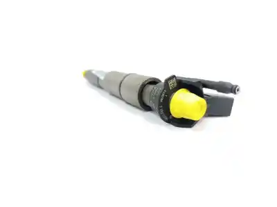Second-hand car spare part INJECTOR for BMW SERIE 5 BERLINA (E60)  OEM IAM references 779272104  