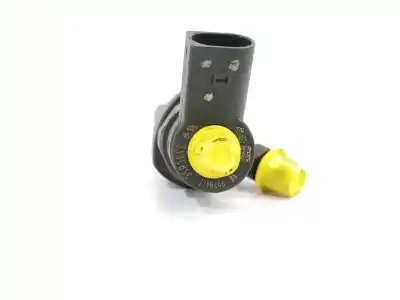 Pièce détachée automobile d'occasion Injecteur pour BMW SERIE 3 LIM. (F30) 318d Références OEM IAM 779844606  