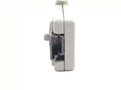 Second-hand car spare part antenna for volkswagen touareg (7la, 7l6, 7l7) 5.0 v10 tdi oem iam references 7l6035577