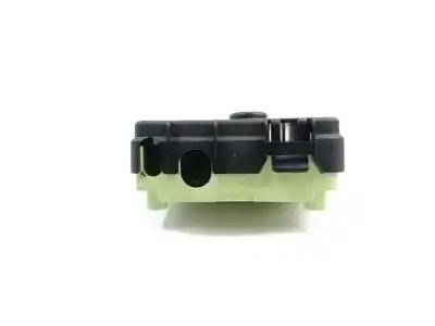 Pezzo di ricambio per auto di seconda mano SCATOLA RELÈ/FUSIBILI per BMW X3 (E83)  Riferimenti OEM IAM 8387547  