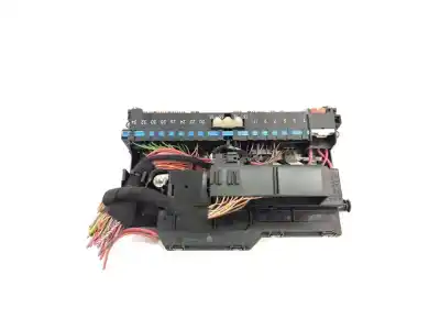 Peça sobressalente para automóvel em segunda mão caixa de fusíveis e relés por bmw serie x3 (e83) 2.0 turbodiesel cat referências oem iam 8364542