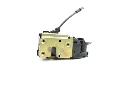Second-hand car spare part LEFT FRONT DOOR LOCK for RENAULT MEGANE II SEDÁN (LM0/1_)  OEM IAM references 8200027776  