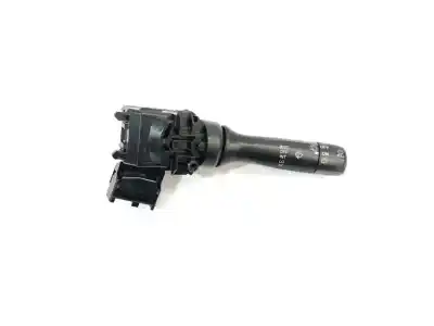 Pièce détachée automobile d'occasion COMMANDE D'ESSUIE GLACE pour PEUGEOT 107 (PM_, PN_)  Références OEM IAM 173848  