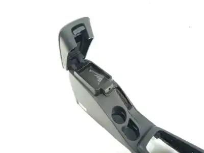 Second-hand car spare part center console for kia ceed emotion 116 cv / 85 kw oem iam references 1296687  