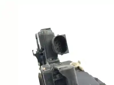 Second-hand car spare part left front door lock for bmw 3 (e46) 320 d oem iam references 51217011243  