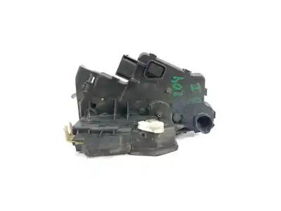 Second-hand car spare part left front door lock for bmw 3 (e46) 320 d oem iam references 51217011243  