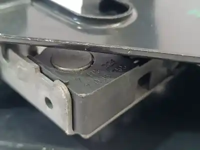Second-hand car spare part bonnet lock for bmw serie 3 berlina (e90) 318d oem iam references 51647116705