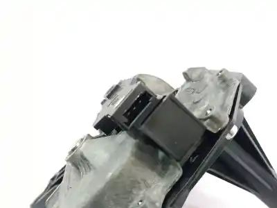 Pezzo di ricambio per auto di seconda mano Motore Tergicristallo Posteriore per OPEL CORSA C 1.3 16V CDTI CAT (Z 13 DT / LN9) Riferimenti OEM IAM 13163029  