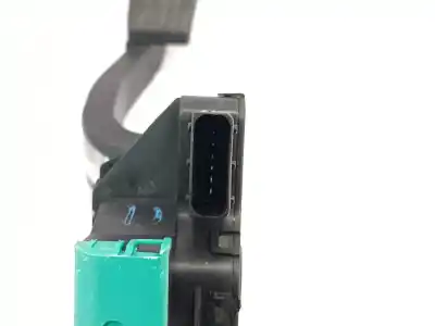 Pezzo di ricambio per auto di seconda mano pedale dell acceleratore per opel corsa c 1.3 16v cdti cat (z 13 dt / ln9) riferimenti oem iam 55702022  