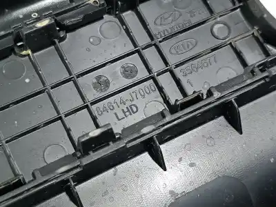 Автозапчасти б/у центральный подлокотник за kia xceed (cd) 1.0 t-gdi ссылки oem iam 84615j7000  