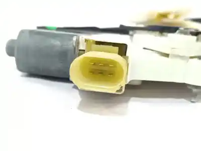 Second-hand car spare part PASSENGER SIDE RIGHT WINDOW REGULATOR for BMW SERIE 1 BERLINA (E81/E87)  OEM IAM references 7067796S  