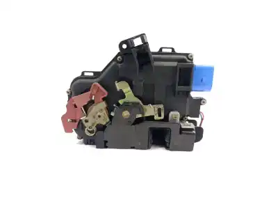 Автозапчасти б/у замок левой передней двери за audi a3 (8p1) 2.0 tdi 16v ссылки oem iam 4e1837015  