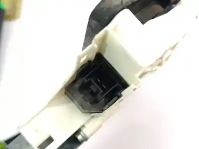 Автозапчасти б/у регулятор стекла переднего правого за AUDI A1 SPORTBACK (GBA) 30 TFSI ссылки OEM IAM 8X4837462A  