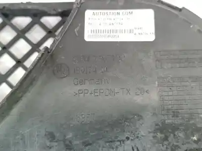 Автозапчасти б/у передняя решетка за BMW X1 (E84) sDrive 18d ссылки OEM IAM 51647307792  
