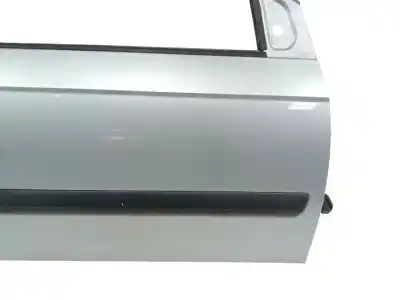 Peça sobressalente para automóvel em segunda mão porta dianteira direita por hyundai getz (tb) 1.4 i referências oem iam 