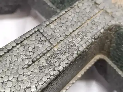 Автозапчасти б/у передний абсорбер за renault twingo iii (bcm_, bca_) z.e: (bca1) ссылки oem iam 620904610r  