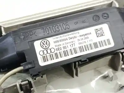 Автозапчастина б/у внутрішне світло для audi a4 b7 (8ec) 2.0 tdi 16v посилання на oem iam 8e0951177  