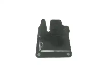 Second-hand car spare part floor mat set for renault twingo iii (bcm_, bca_) z.e: (bca1) oem iam references 8201476011