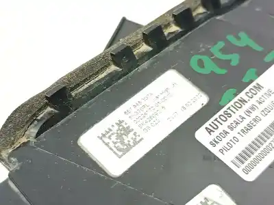 Автозапчасти б/у внутренний левый задний фонарь за skoda scala (nw) active ссылки oem iam 657945307a  