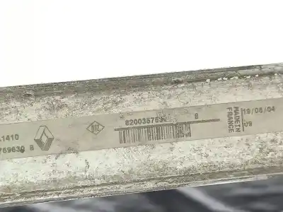 Peça sobressalente para automóvel em segunda mão radiador de água por renault scenic ii confort authentique 101 cv / 74 kw referências oem iam 8200357536  