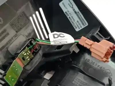 Second-hand car spare part decorative moulding for renault twingo iii (bcm_, bca_) z.e: (bca1) oem iam references a4538110801  