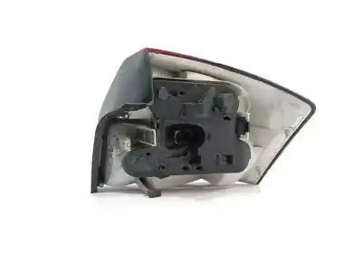 Pezzo di ricambio per auto di seconda mano Lampada Posteriore Sinistra per AUDI A4 B6 (8E2) 1.9 TDI Riferimenti OEM IAM 153929  