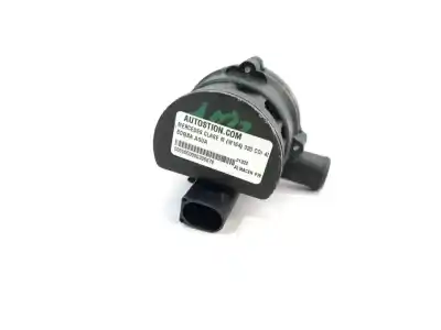 Pezzo di ricambio per auto di seconda mano bomba d acqua per clase c clase m w164 320 cdi 4m edition 10 riferimenti oem iam a2118350364  