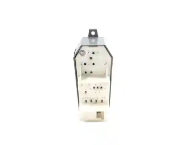 Recambio de automóvil de segunda mano de mando elevalunas delantero izquierdo para toyota urban cruiser active referencias oem iam 8482012510  