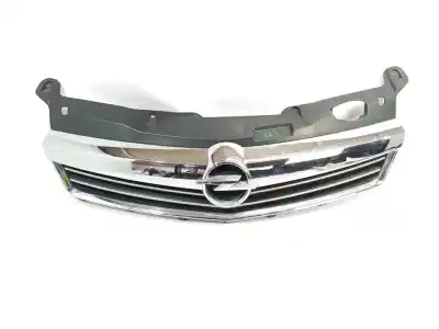 Peça sobressalente para automóvel em segunda mão GRELHA FRONTAL por OPEL ASTRA H GTC  Referências OEM IAM 13225775  