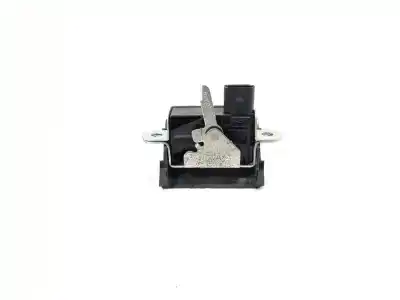Pièce détachée automobile d'occasion COFFRE / SERRURE DE PORTE pour SEAT IBIZA  Références OEM IAM 6J4827505  