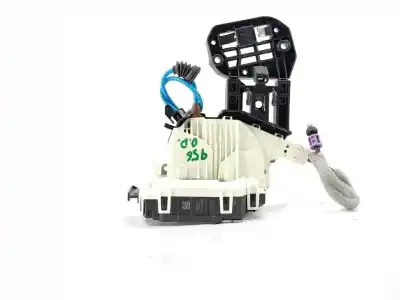 Tweedehands auto-onderdeel Deurslot Rechts Voor voor CLASE C CLASE GLA W156 GLA 200 CDI 156.908 OEM IAM-referenties A1667200435  