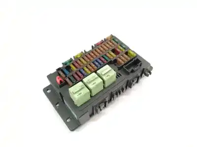 Автозапчасти б/у блок реле/предохранителей за mini mini r50.r53 cooper s ссылки oem iam 518030317  