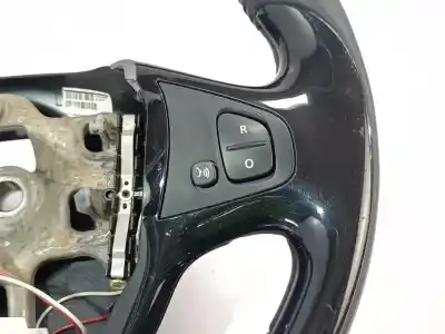 Peça sobressalente para automóvel em segunda mão volante por renault captur life referências oem iam 6218822  