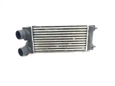 Peça sobressalente para automóvel em segunda mão intercooler por citroen c4 picasso avatar referências oem iam 9656503980  